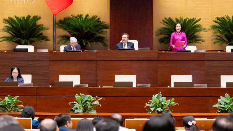 Ngày 22/10, Quốc hội nghe các Tờ trình, báo cáo thẩm tra và thảo luận ở Tổ về 03 dự án Luật về đất đai, nhà ở, kinh doanh bất động sản