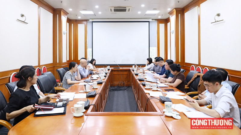 Đẩy mạnh chuyển đổi số và chuyển đổi xanh: “Đòn bẩy” hiện đại hóa ngành logistics Việt Nam