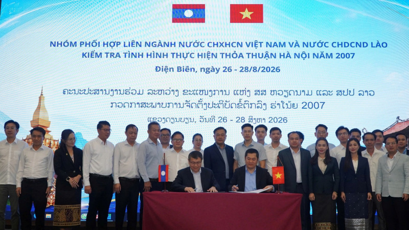 Việt Nam - Lào: Tháo gỡ vướng mắc, tạo thuận lợi hơn nữa cho thương mại song phương