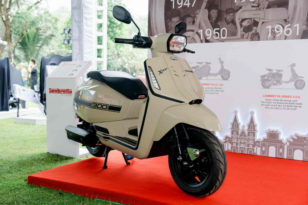 Xe tay ga Lambretta