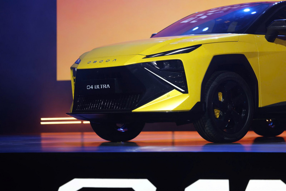 Omoda 4