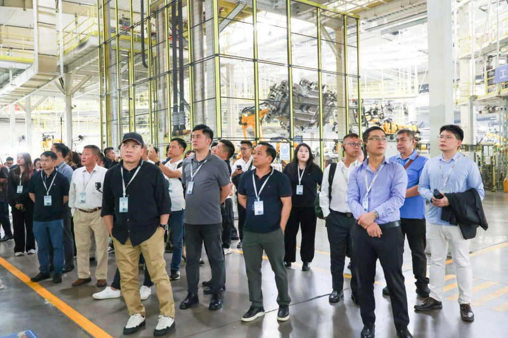 Nhà máy ô tô Trung Quốc
