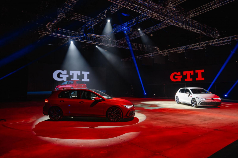 Volkswagen Golf trình làng Việt Nam trong khuôn khổ sự kiện hoành tráng mang tên "Volkswagen Experience Day"