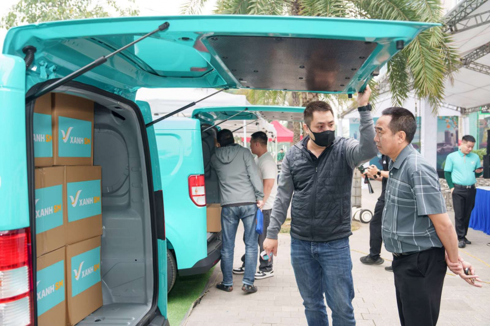 Mẫu xe EC Van trở thành tâm điểm, được những người tham gia lái thử đánh giá cao