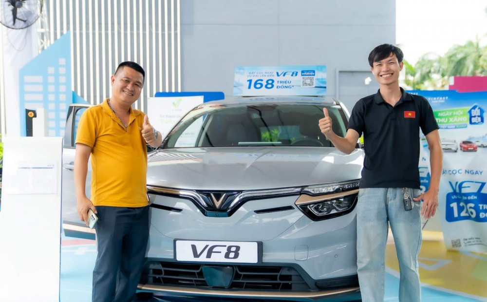 Mẫu VF 8 đang có tổng giá trị ưu đãi lên đến 168 triệu đồng