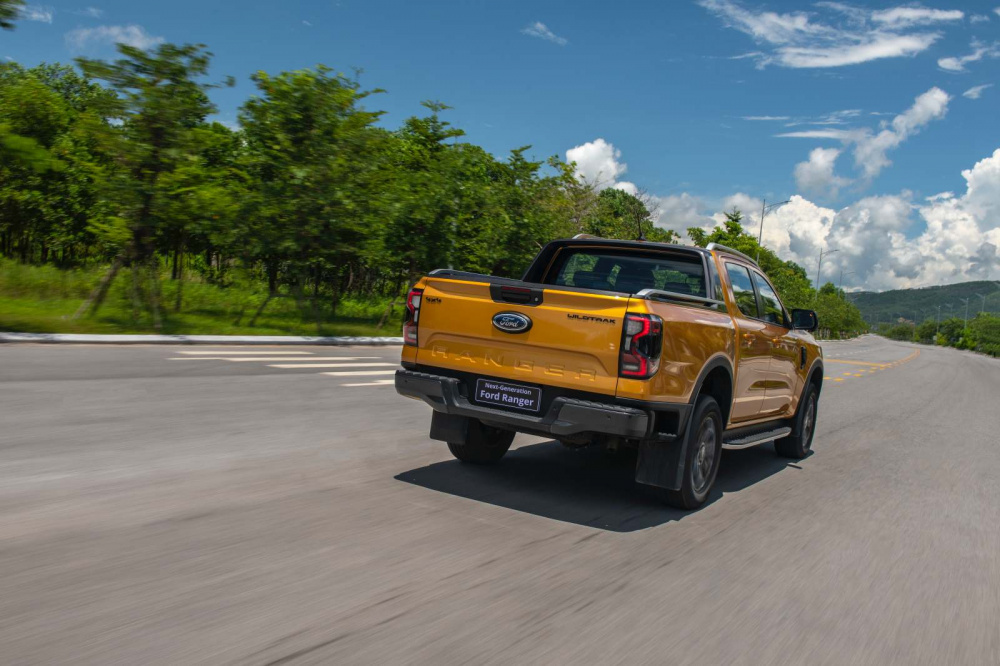 Mua xe Ford Ranger