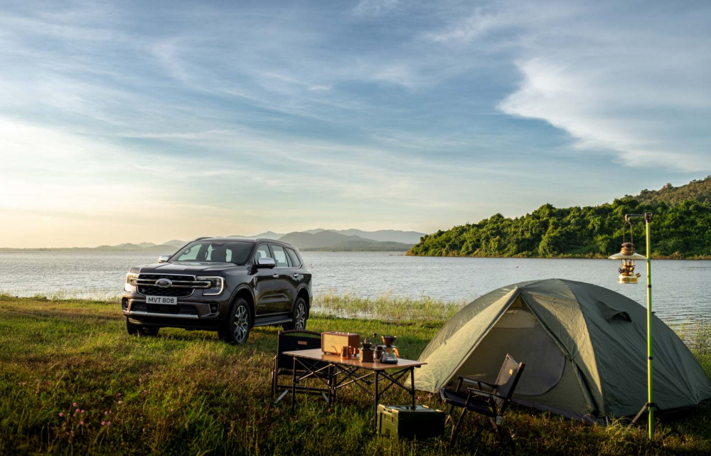 Xe Ford Everest