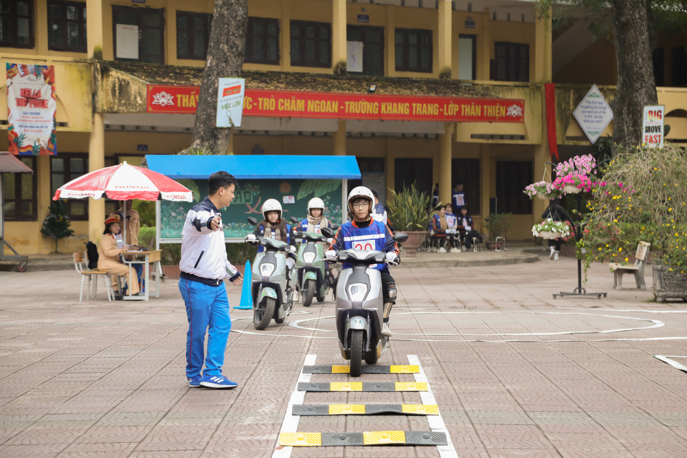 Honda Việt Nam phối hợp Cục CSGT