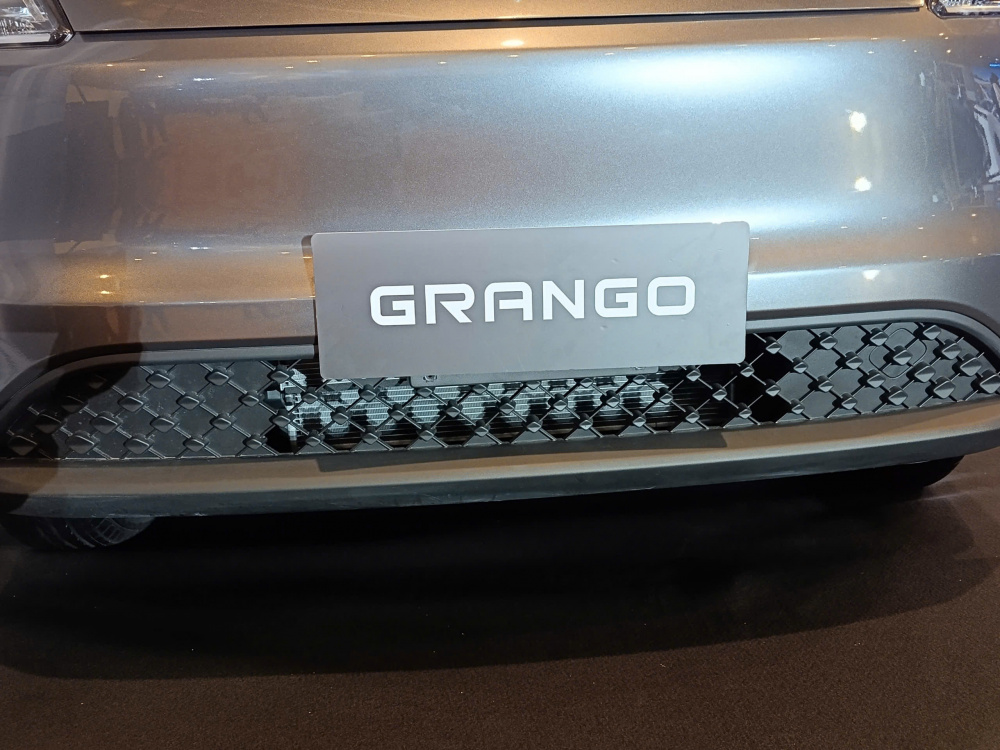 Khám phá MPV điện 7 chỗ Wuling Grango vừa ra mắt Việt Nam