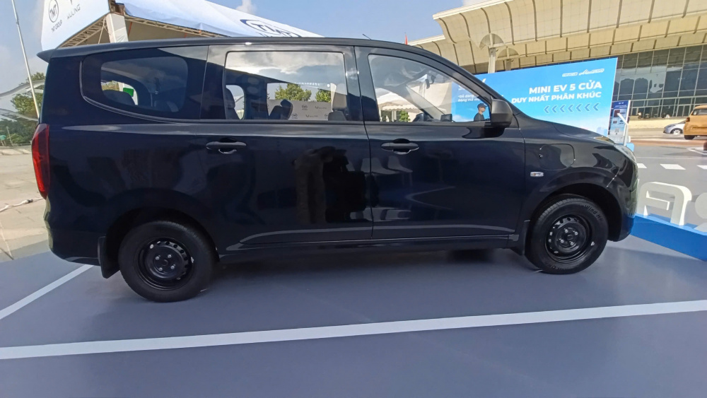 Khám phá MPV điện 7 chỗ Wuling Grango vừa ra mắt Việt Nam