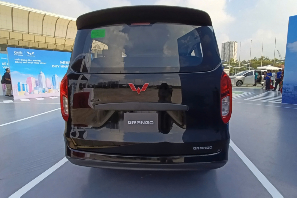 Khám phá MPV điện 7 chỗ Wuling Grango vừa ra mắt Việt Nam