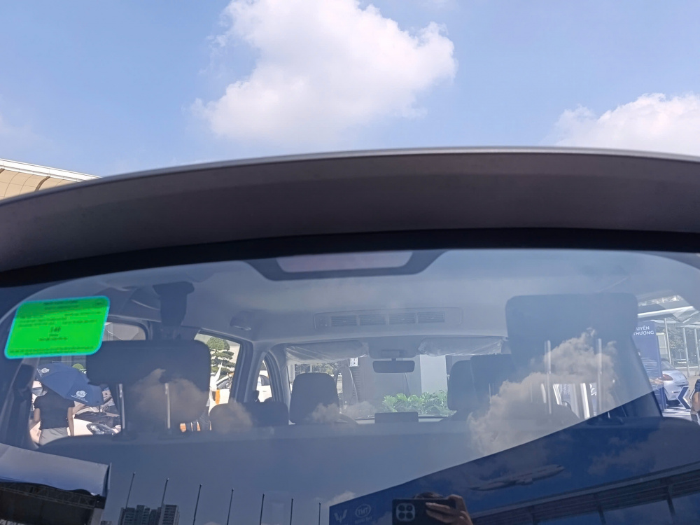 Khám phá MPV điện 7 chỗ Wuling Grango vừa ra mắt Việt Nam