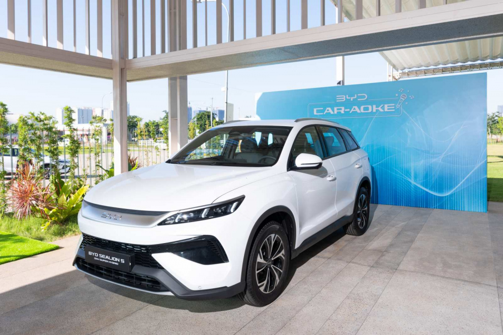 BYD Sealion 5