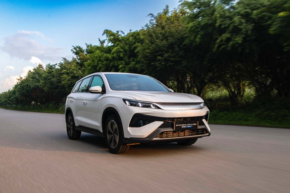 BYD Selion 5