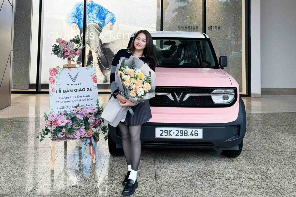 Chị Lưu Ly (Hà Nội) đã nhận chiếc VF 3 được khoảng 1 năm