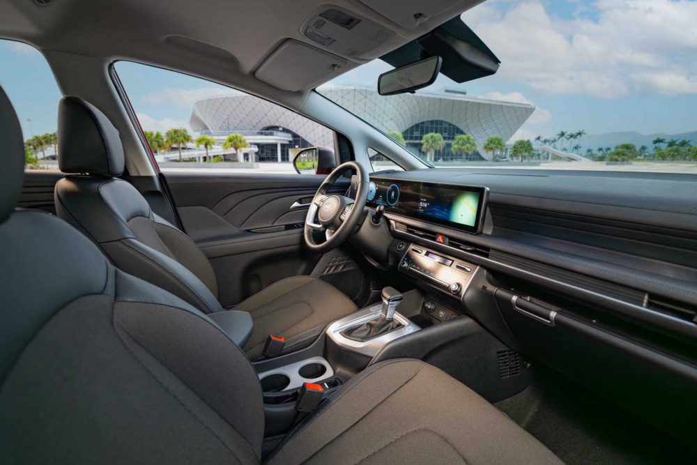 Nội thất Hyundai Stargazer