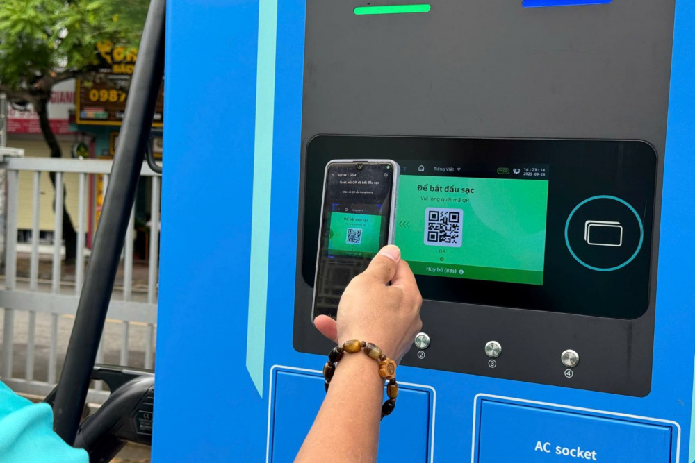 Mô hình trạm sạc bến xe