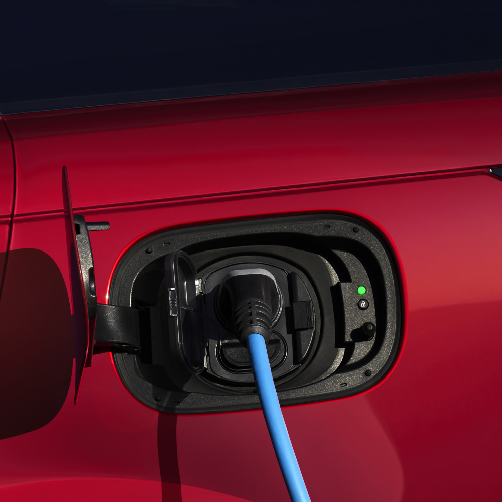 Range Rover Sport 2026 chính thức ra mắt tại Việt Nam, giá từ gần 6 tỷ đồng