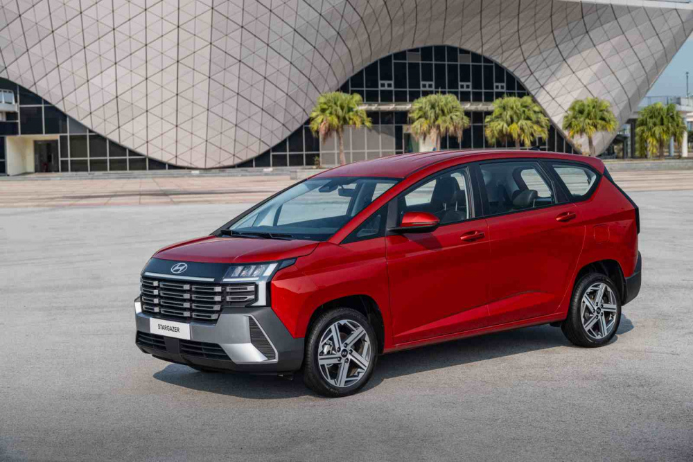 Xe Hyundai Stargazer