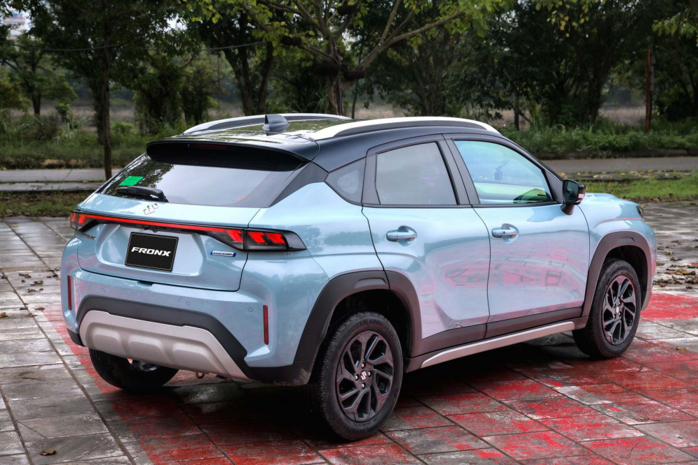Suzuki Fronx