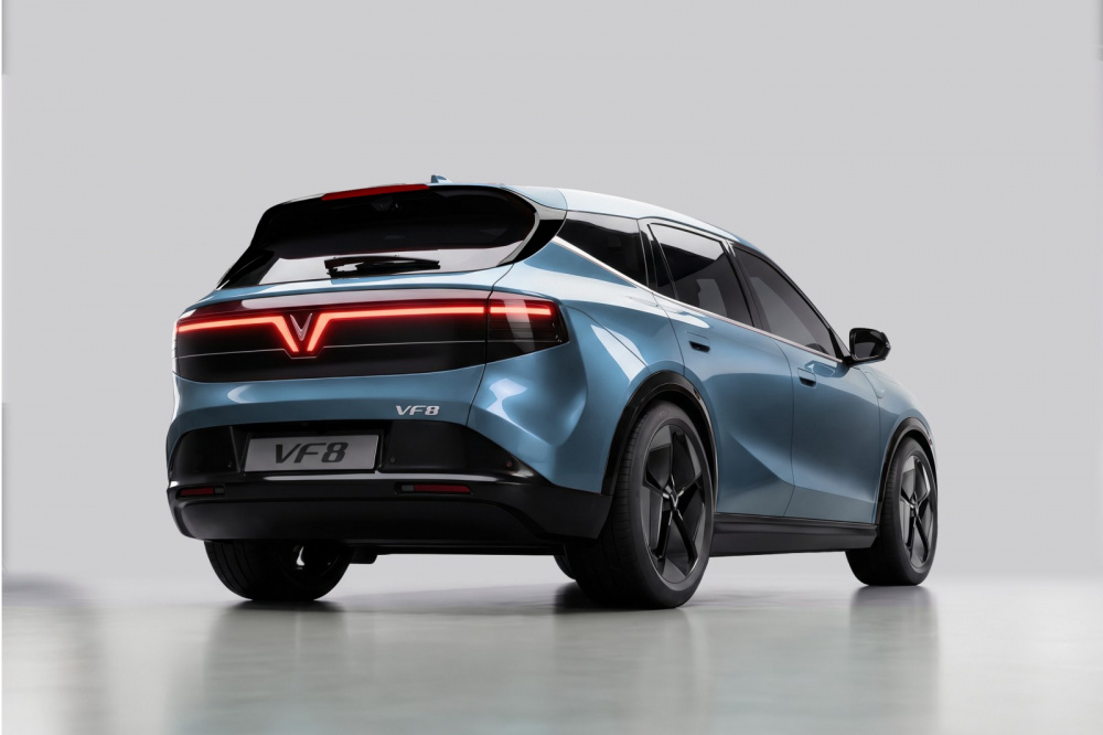 Vf 8 mới