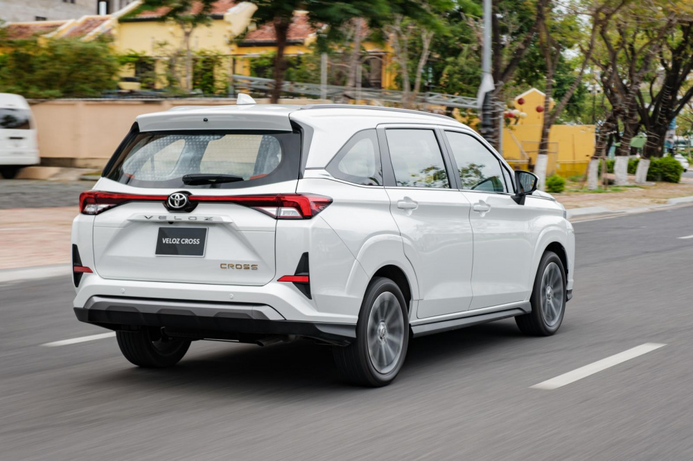 Veloz Cross là mẫu xe Toyota được ưu đãi lớn nhất trong tháng 6