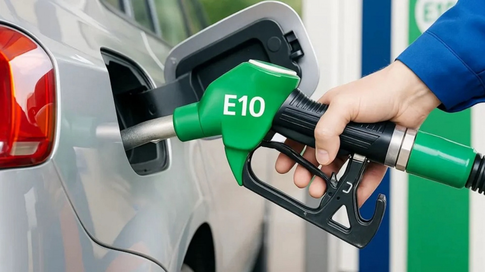 xăng sinh học E10