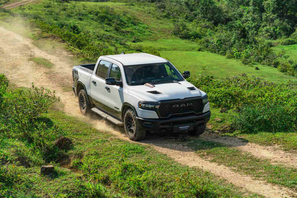 Ram 1500 mới được trang bị động cơ xăng 3.0L Hurricane I6 Twin Turbo thế hệ mới