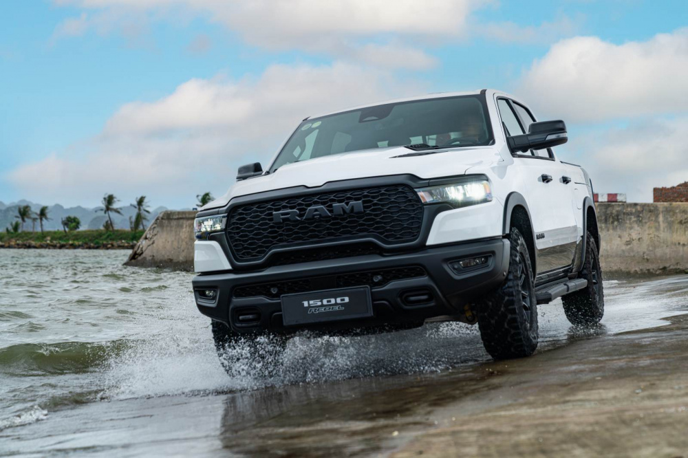 Ram 1500 mới được trang bị động cơ xăng 3.0L Hurricane I6 Twin Turbo thế hệ mới