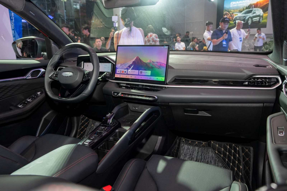 Nội thất Geely Coolray 2026