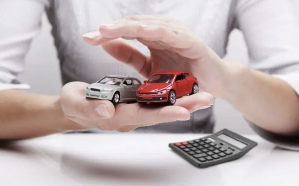 Vì sao các hãng xe đồng loạt giảm giá