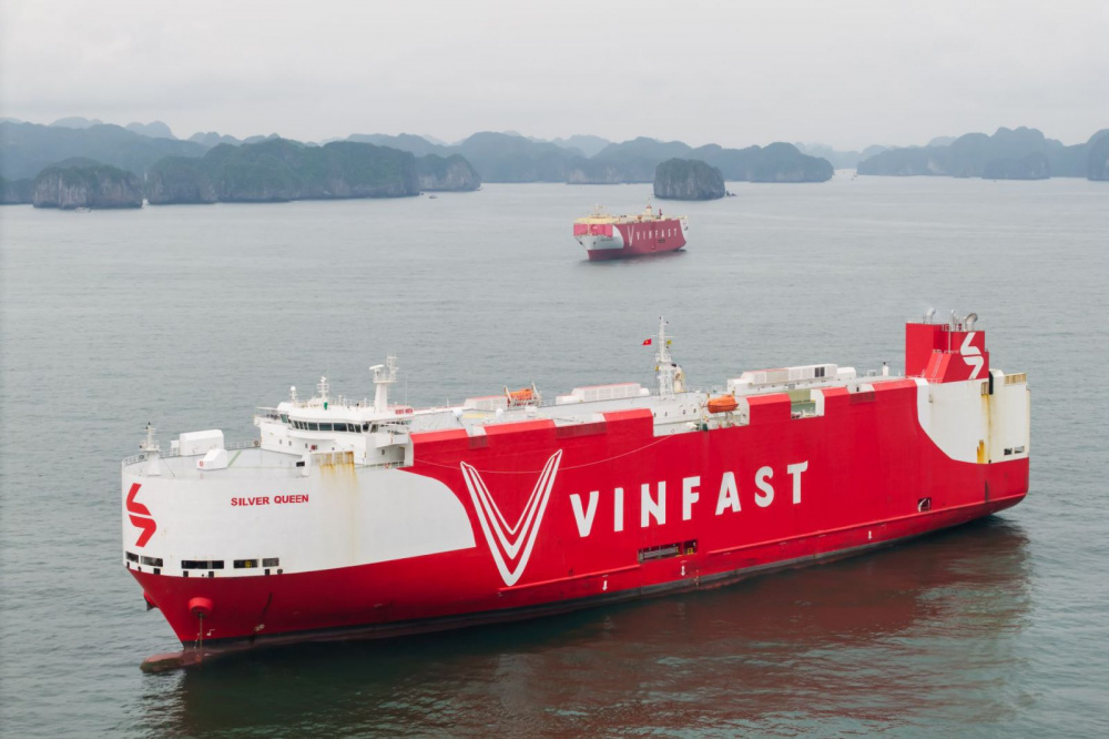 Tàu VinFast