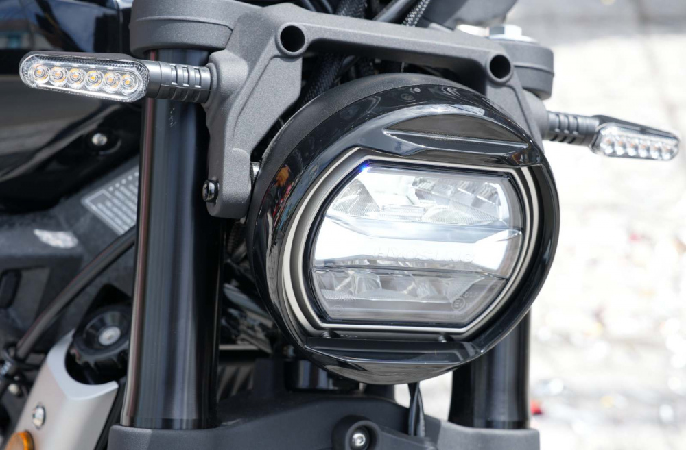 Hyosung GV350X