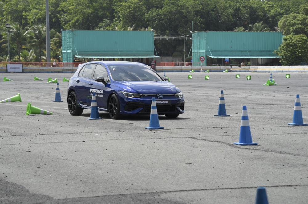 Bridgestone Việt Nam ra mắt Potenza Adrenalin RE005