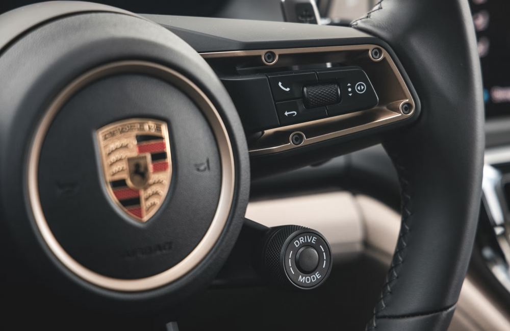Vô lăng Panamera