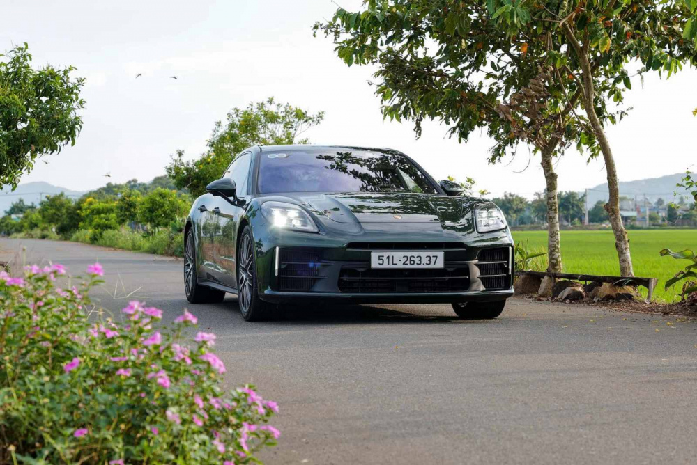 Porsche panamera