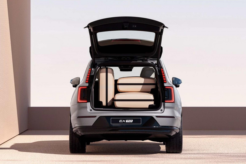 Volvo EX90