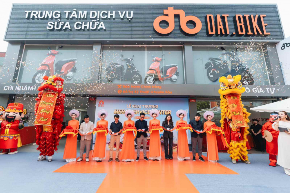 Mega Service Center là cột mốc đánh dấu bước phát triển mới của Dat Bike