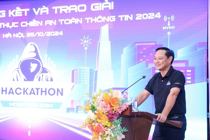 ông Vĩnh Tuấn Bảo - Phó Tổng giám đốc Tổng Công ty phát biểu