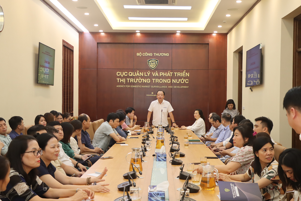 Phát triển thị trường trong nước