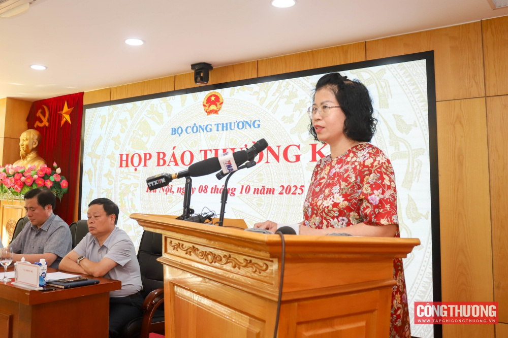 Thương mại điện tử: Gỡ bỏ 44.000 sản phẩm và 12.000 gian hàng vi phạm