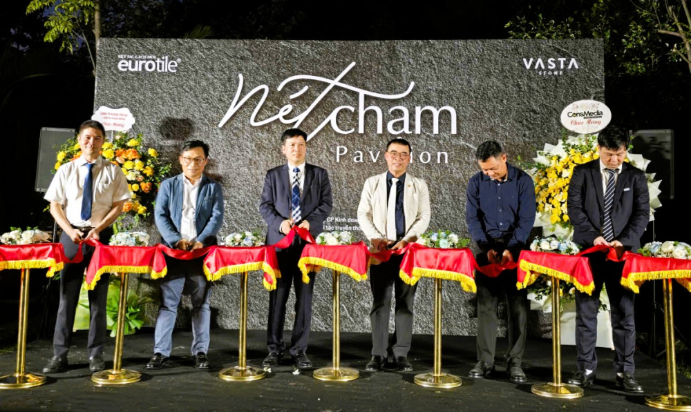 Nét Chạm Pavilion
