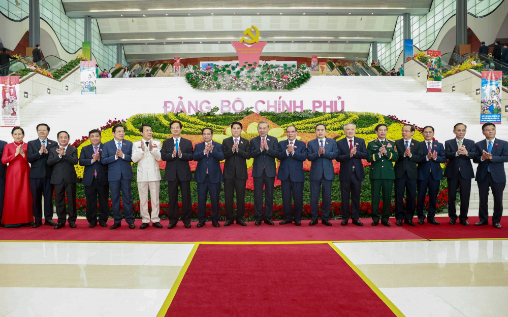 Tổng Bí thư Tô Lâm, các đồng chí lãnh đạo, nguyên lãnh đạo Đảng, Nhà nước dự Đại hội - Ảnh: VGP