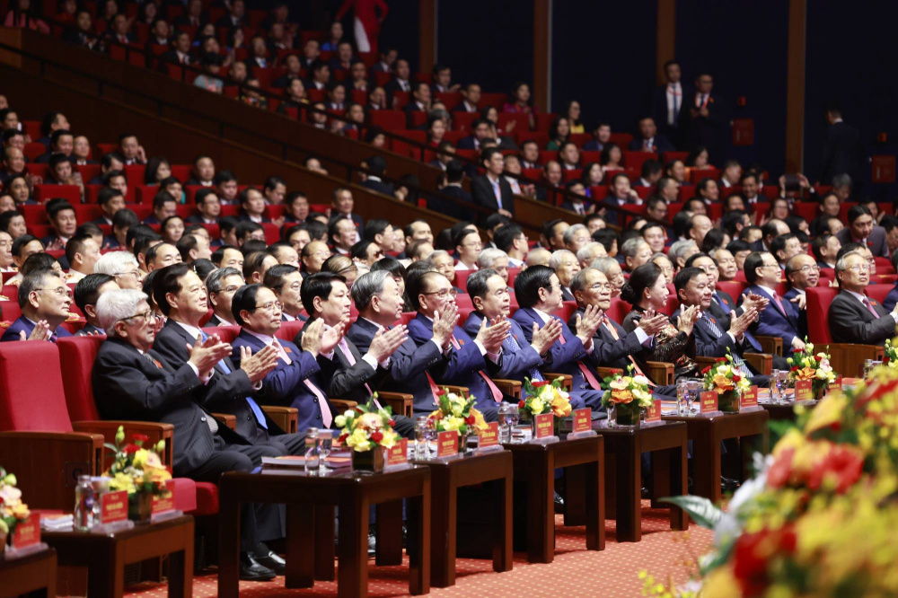 Các đồng chí Lãnh đạo, nguyên Lãnh đạo Đảng, Nhà nước dự Đại hội - Ảnh: VGP