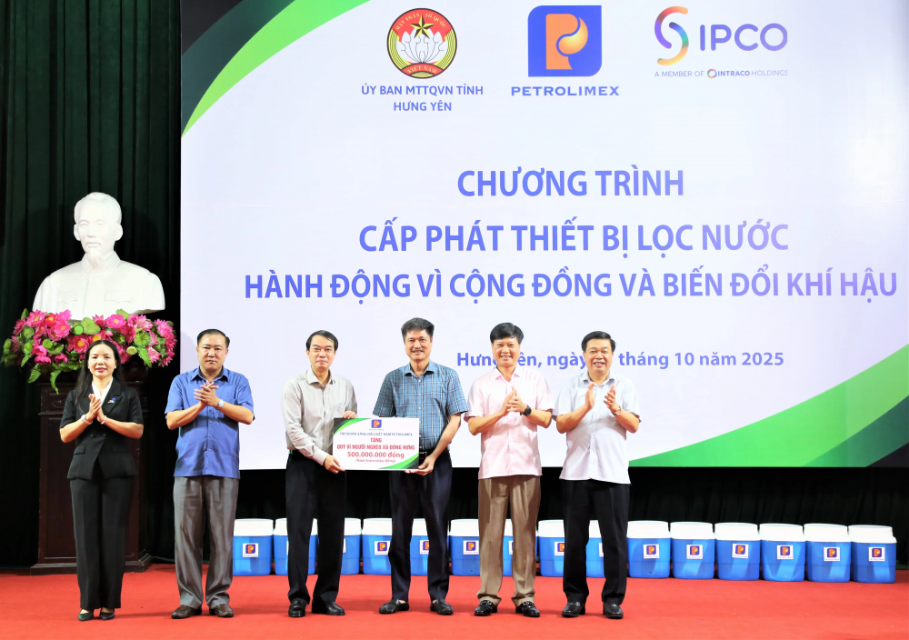 petrolimex ủng hộ 3