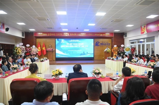 Trường Đại học Điện lực gặp mặt tri ân doanh nghiệp nhân Ngày Doanh nhân Việt Nam