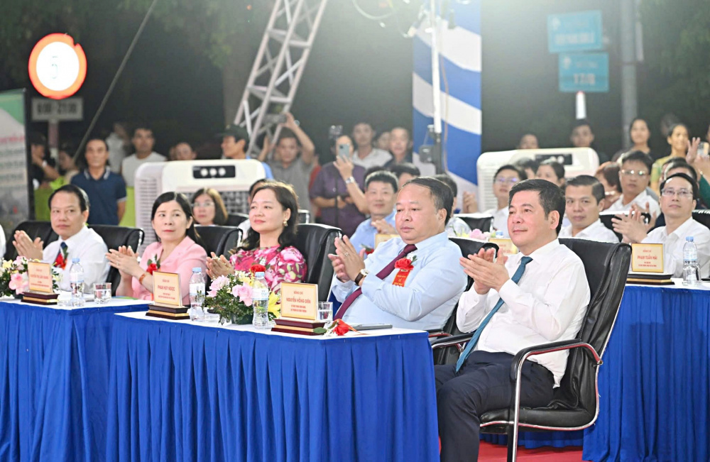 Khai mạc Hội chợ Công nghiệp nông thôn tiêu biểu khu vực phía Bắc 2025: Động lực xúc tiến thương mại và liên kết chuỗi giá trị