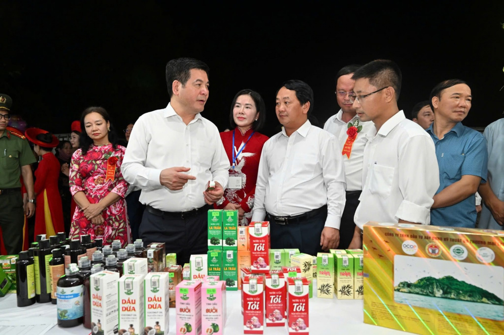 Hội chợ triển lãm hàng công nghiệp nông thôn tiêu biểu khu vực phía Bắc 2025