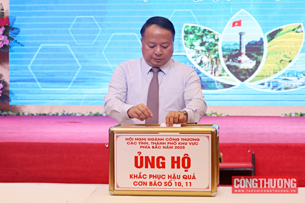 Ngành Công Thương phía Bắc đồng lòng ủng hộ đồng bào khắc phục hậu quả bão lũ