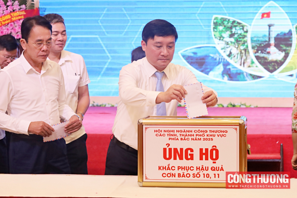 Ngành Công Thương phía Bắc đồng lòng ủng hộ đồng bào khắc phục hậu quả bão lũ